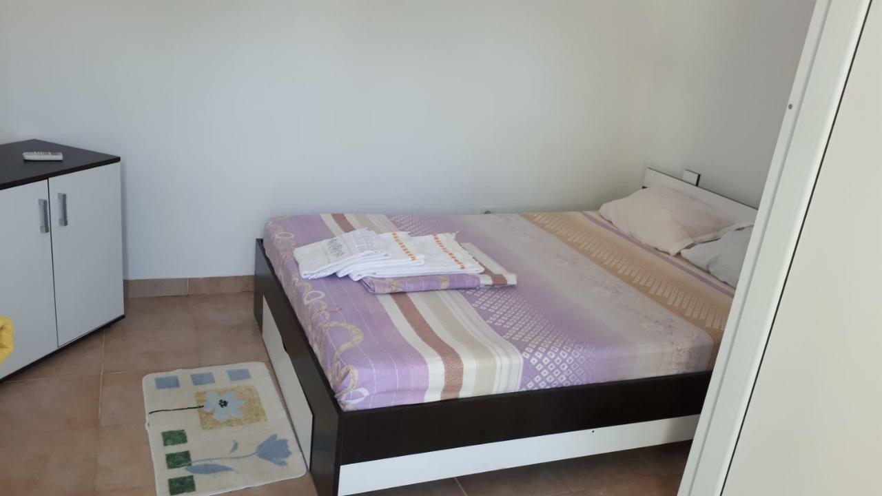 Hotel La Olteanu Vadu Esterno foto